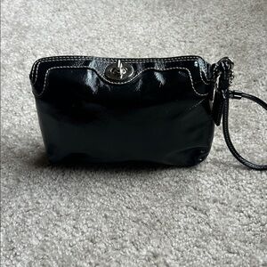 Coach Vintage Black Patent Leather turn lock Wristlet - Women Bags